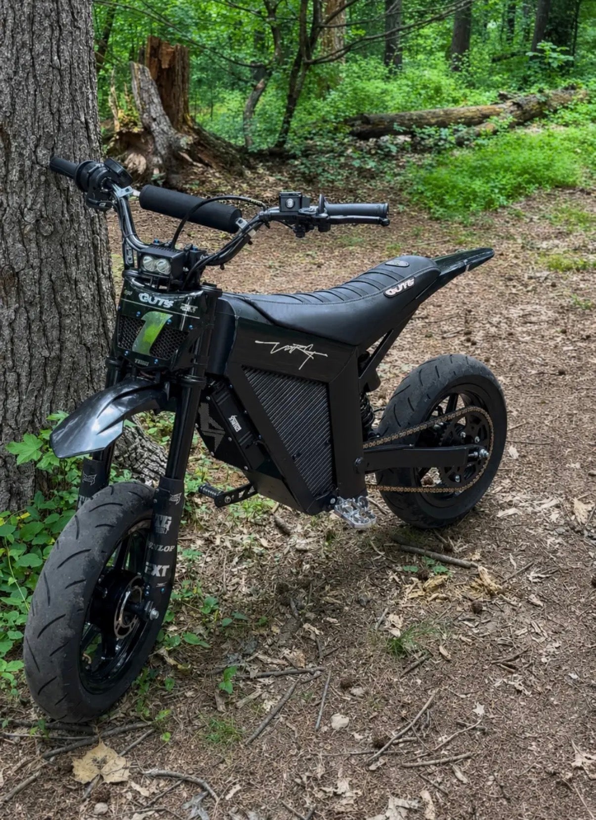 Tuttio parts